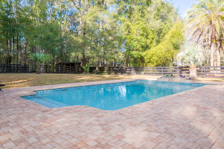 Beautiful home For Sale in Newberry, FL on 5 Acres - image 9