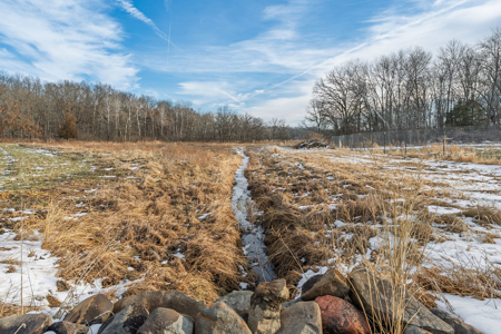 Secluded 40-Acre Property With Prime Hunting and Peaceful Country - image 24