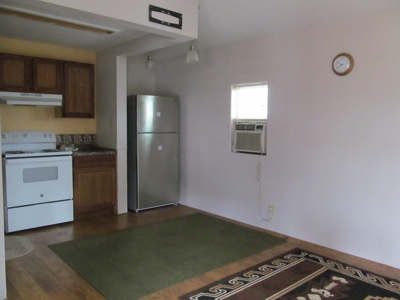 Country Charm with City life near by - image 2