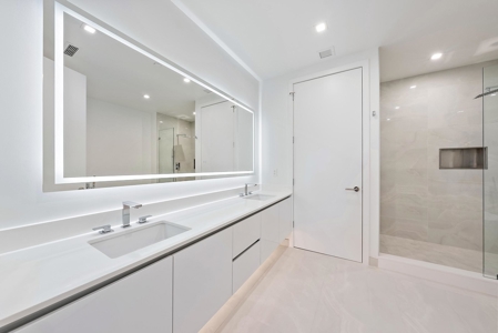 Nautilus 220 Luxury Waterfront Condo for Sale in Lake Park, FL - image 15