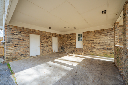 Spacious Home for Sale in Milan, TN - image 37