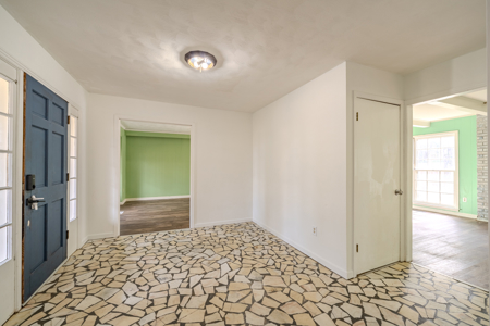 Spacious Home for Sale in Milan, TN - image 7