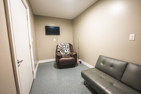 Commercial Building for Sale in Abingdon VA - image 23