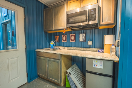 Commercial Building for Sale in Abingdon VA - image 16