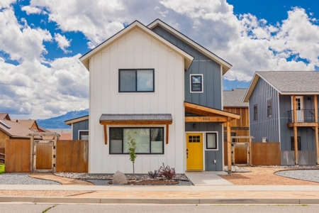 Mountain View Home with Guest Quarters in Ridgway, Colorado - image 3