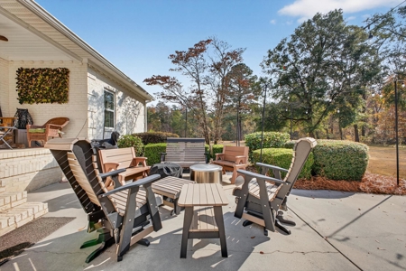 Custom 4BR/3BA • 2,300+ Sq Ft • Golf-Course Lot • Paw Paw Country - image 13