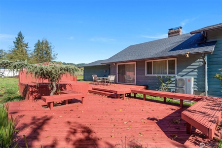 Gated Creekside Equestrian Property in Onalaska, Washington - image 5