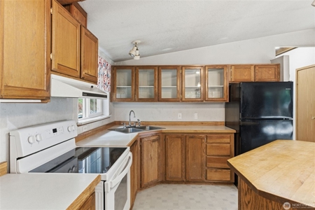 Cozy Log Home Near Lake Cushman in Mason County - image 10