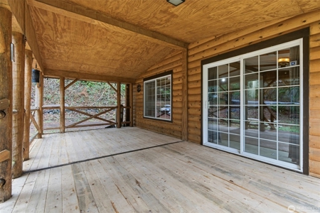 Cozy Log Home Near Lake Cushman in Mason County - image 6