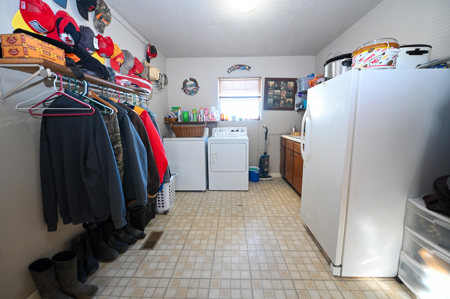 Home With 140± Acres For Sale El Dorado Springs Mo - image 14