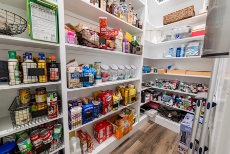 Home with Pool For Sale in Trenton, FL - image 22