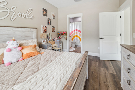 Home with Pool For Sale in Trenton, FL - image 31