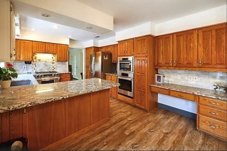 Bonham TX Gated Estate on 11.12 Acres | Pool & 40x60 Shop - image 37