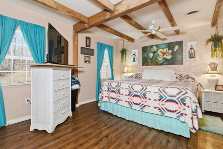 Secluded Ranch Bordering Mark Twain Nat'l Forest in Vanzant, MO - image 18