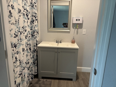 1 Acre. 3 Bedrooms. Paved Road. Perfect Location. - image 9