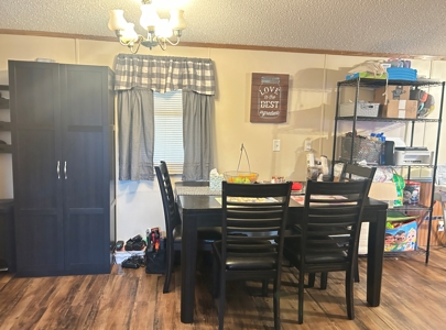 Well Maintained Manufactured Home Horseshoe Bend, AR - image 5