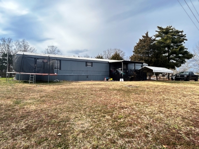 Well Maintained Manufactured Home Horseshoe Bend, AR - image 1