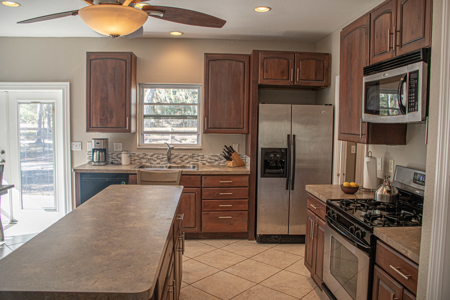 Site built home & river front property!!! - image 8