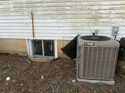 Property #1 Lot #1: Duplex on Shelley St - image 9