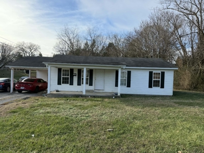 Property #3 Lot #5: Home & Lot 907 Lynnview Dr - image 3