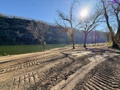 Riverfront Lot For Sale In North Central Arkansas - image 6