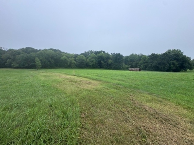 Great Building Site South Of Cameron, Blacktop Frontage! - image 1