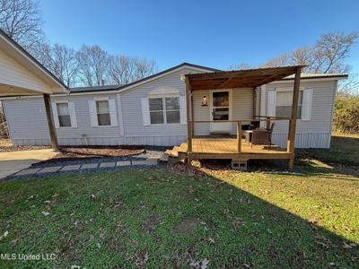 116 Acres with 1600 sq ft Cabin in Yazoo County - image 2