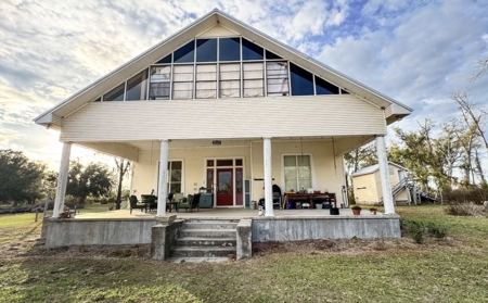 Beautiful 1914 Two-Story Residence In Jennings, FL - image 1