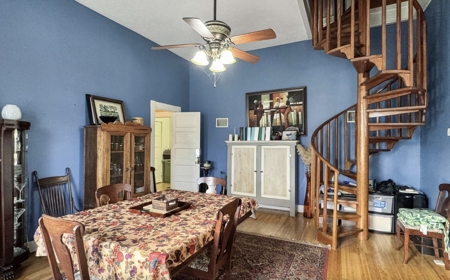 Beautiful 1914 Two-Story Residence In Jennings, FL - image 4