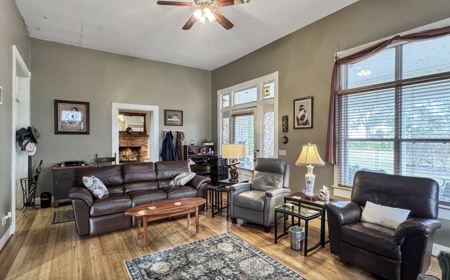 Beautiful 1914 Two-Story Residence In Jennings, FL - image 14
