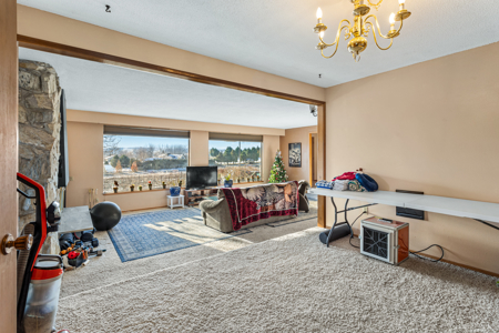 Country Home on Land For Sale in Selah, WA - image 21