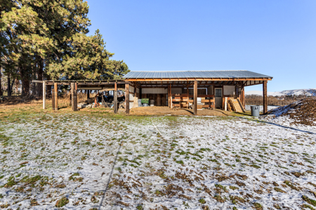 Country Home on Land For Sale in Selah, WA - image 48