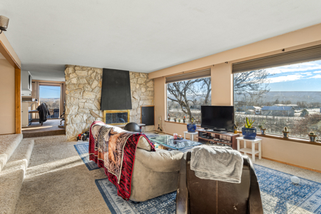 Country Home on Land For Sale in Selah, WA - image 22