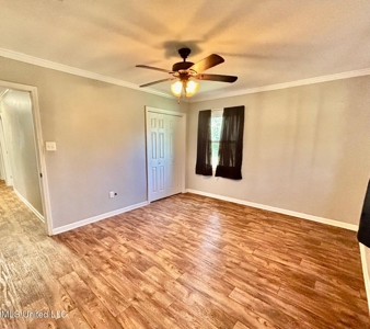 Brick Home on 5.7 Acres in North Pike School District - image 13