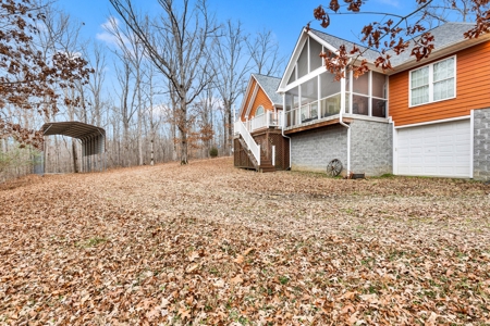 Country Home for Sale in Lewis County, Tennessee - image 9
