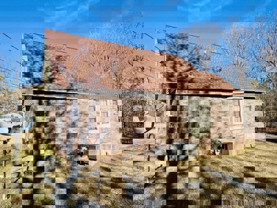 Home and Shop on Private Lake in Booneville, Mississippi - image 27