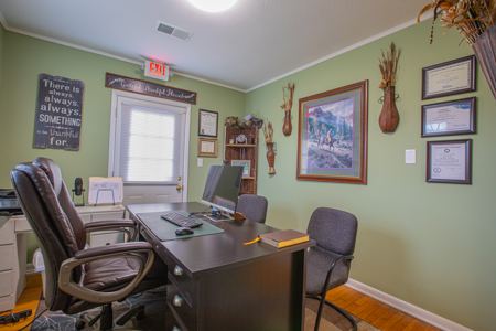 Commercial Professional Office Building for Sale in Somerset, KY - image 21
