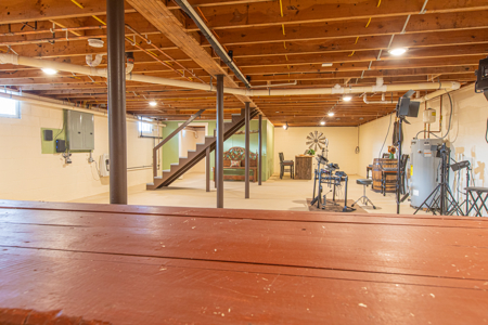 Commercial Professional Office Building for Sale in Somerset, KY - image 39