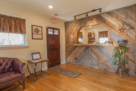 Commercial Professional Office Building for Sale in Somerset, KY - image 7