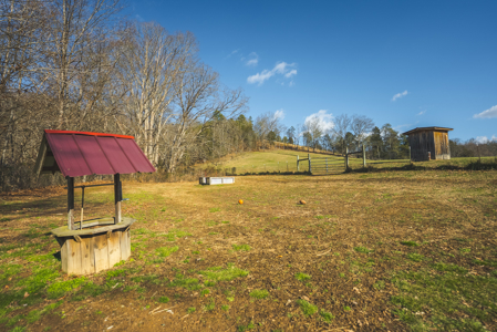 Turnkey Farmstead Brick Ranch Unrestricted Acres Claiborne Co TN - image 10