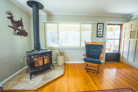 Turnkey Farmstead Brick Ranch Unrestricted Acres Claiborne Co TN - image 28