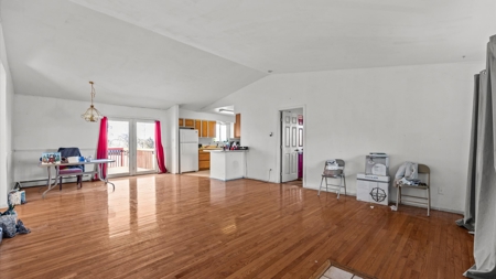 The Ridges Fixer-Upper for Sale | 4 Bedroom Home 2-Car Garage - image 3