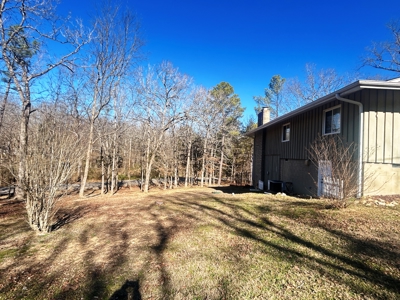 Well Maintained Home in Cherokee Village, AR For Sale - image 4