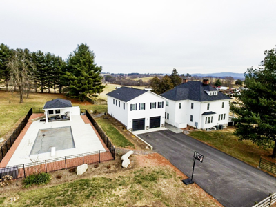 Historic Home on 74 acres in Draper, VA - image 4