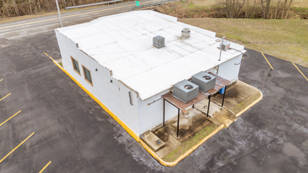 Turnkey Restaurant Building for Sale in Downtown Bradford, TN - image 38