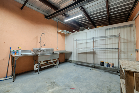 Turnkey Restaurant Building for Sale in Downtown Bradford, TN - image 29