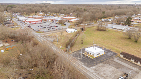 Turnkey Restaurant Building for Sale in Downtown Bradford, TN - image 44
