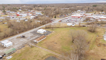 Turnkey Restaurant Building for Sale in Downtown Bradford, TN - image 46