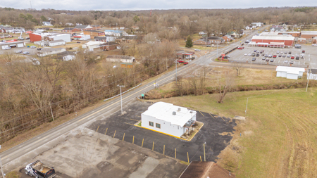 Turnkey Restaurant Building for Sale in Downtown Bradford, TN - image 43