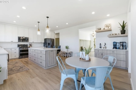 Luxury 2022 Custom Home on 20 Private Acres in Amboy - image 21